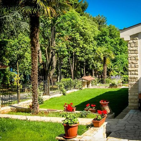 Holiday Home Sofia Porec Ngoại thất bức ảnh