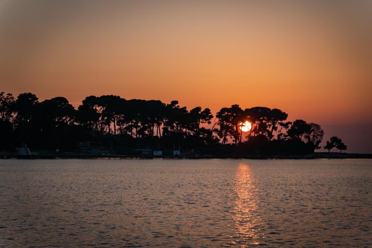 Holiday Home Sofia Porec Ngoại thất bức ảnh